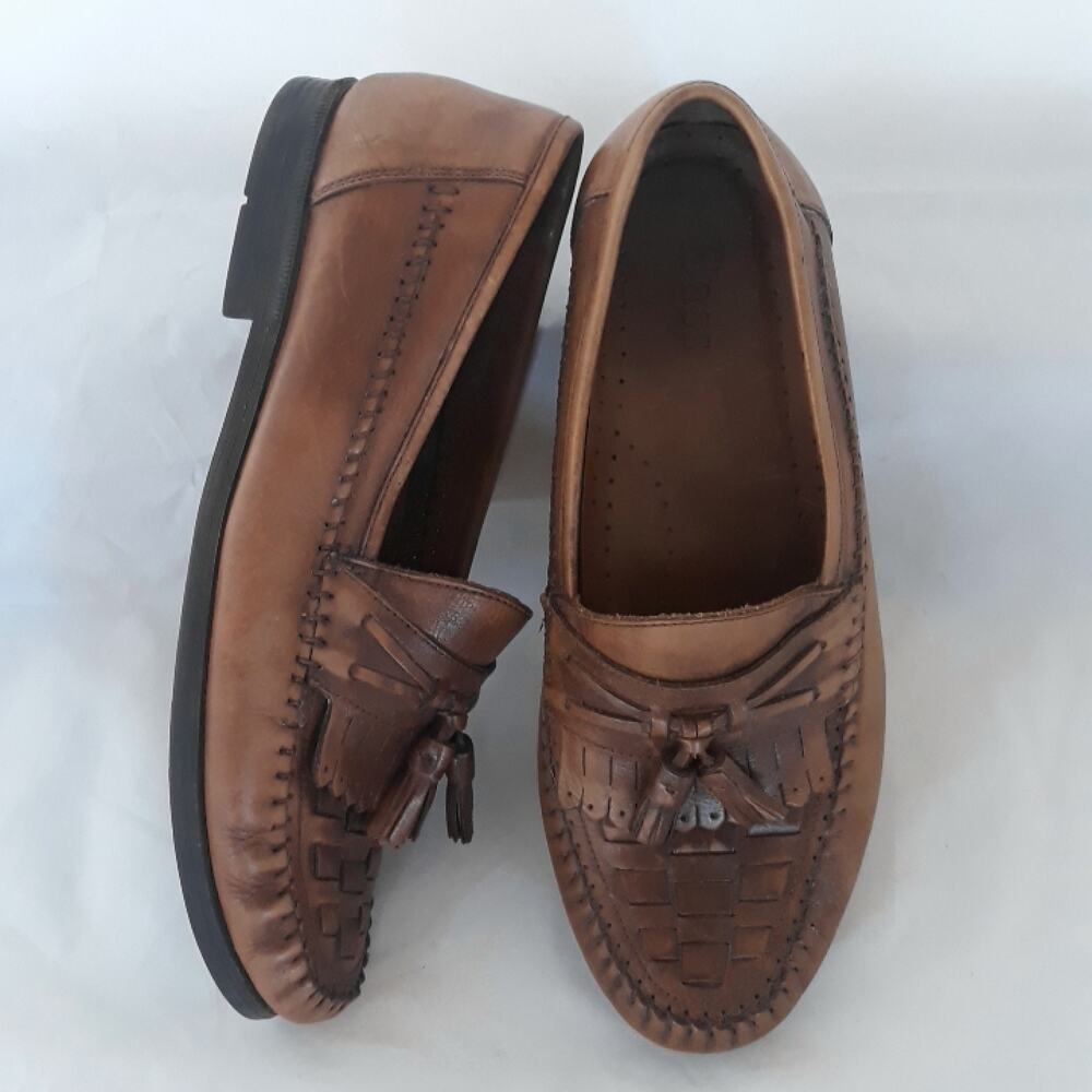 Bass Leather Kiltie Tassel Court Loafers